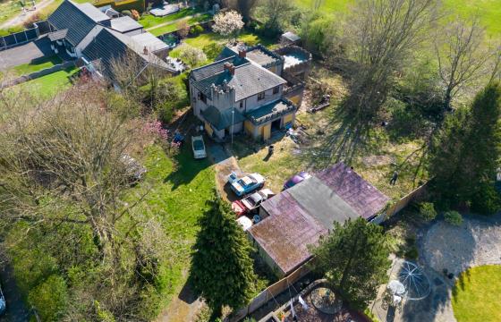 Redevelopment for sale in Westleigh photo